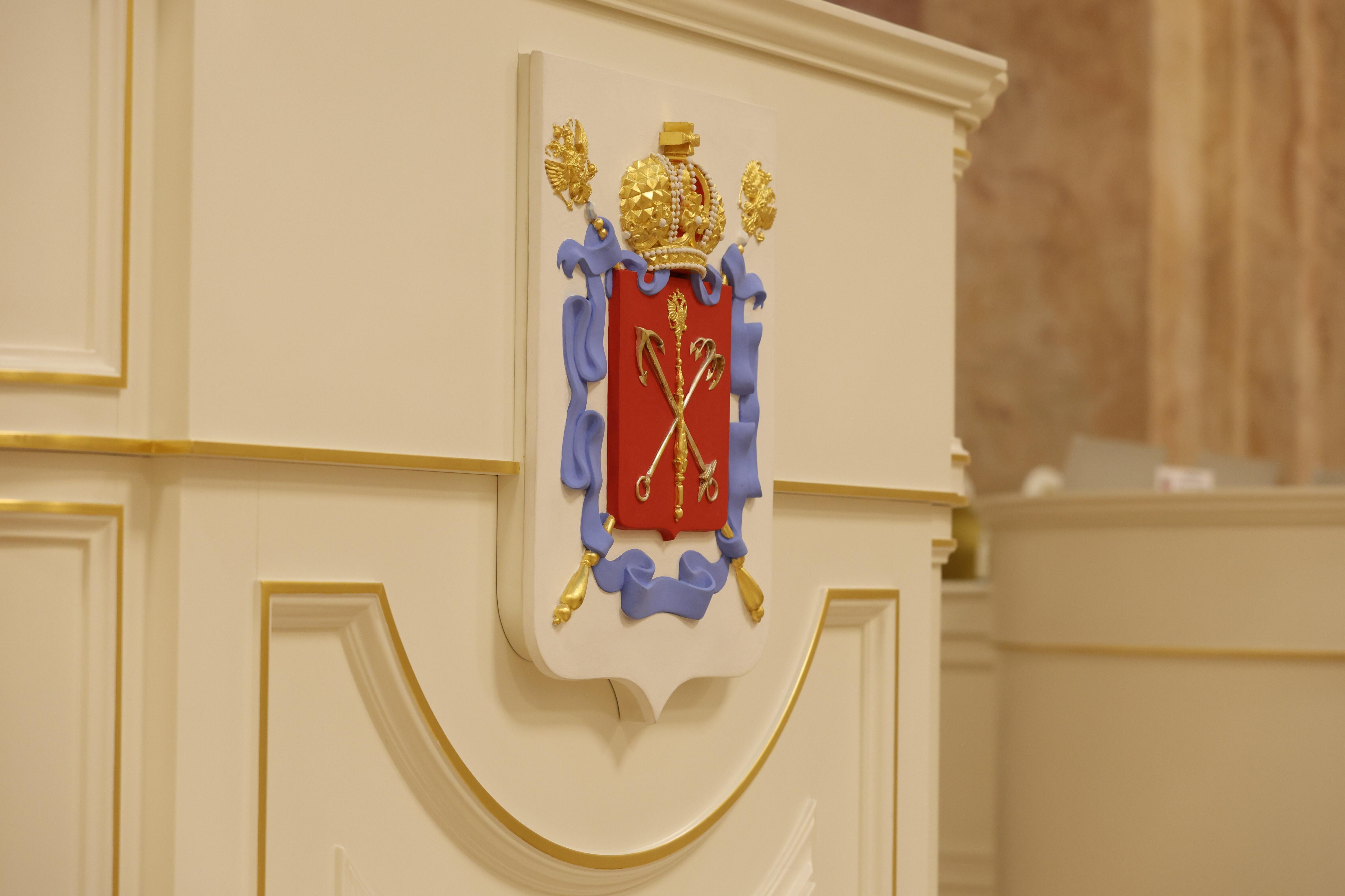 Лидеры всех фракций ЗакСа Петербурга обратились к ветеранам и блокадникам