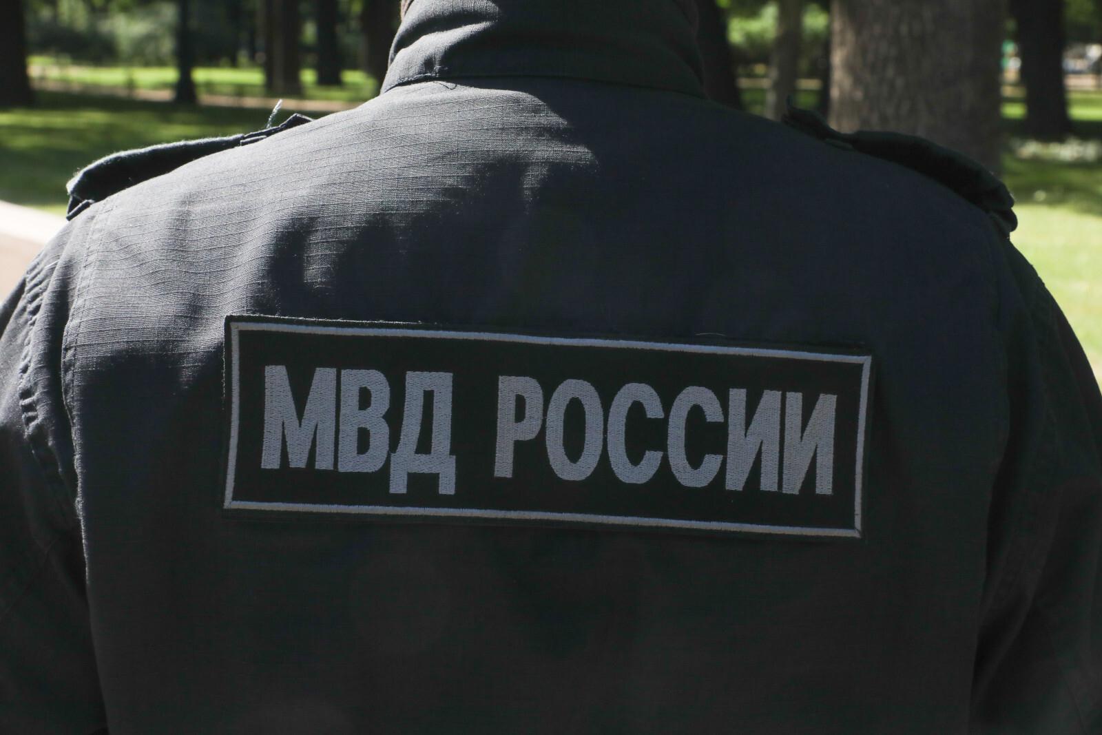 В Выборгском районе задержали несовершеннолетнего дропера, обманувшего двух пенсионерок